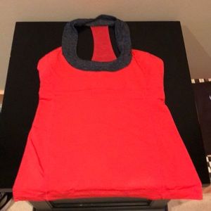 Lululemon Workout Top size 6